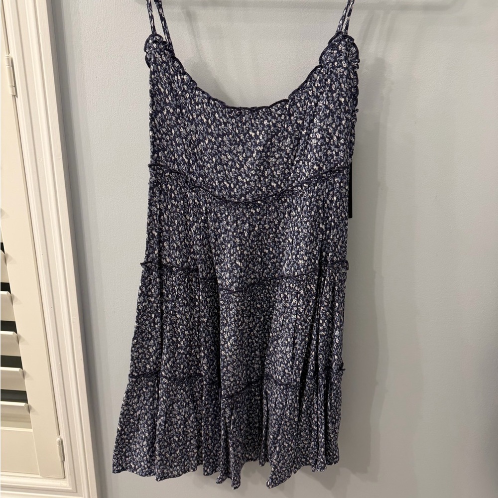 Lulu's Navy and White Floral Dress